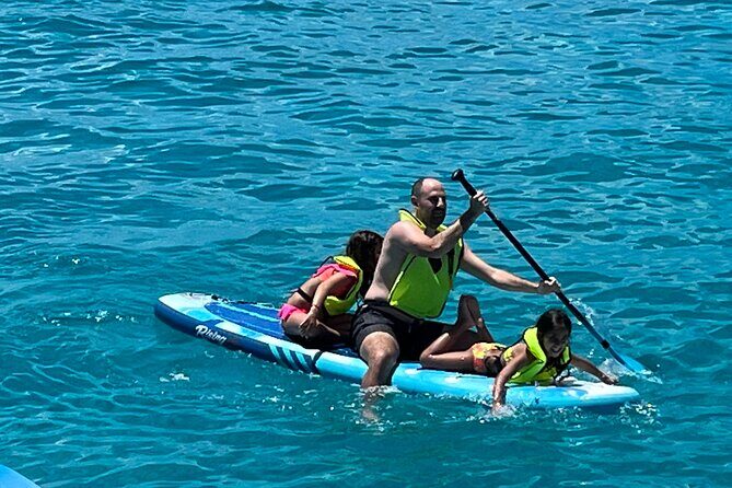 5 Hour Luxury Catamaran Day Sail in Sint Maarten on The Phoenix - Little Bay snorkeling: the stop that turns the day into a water day