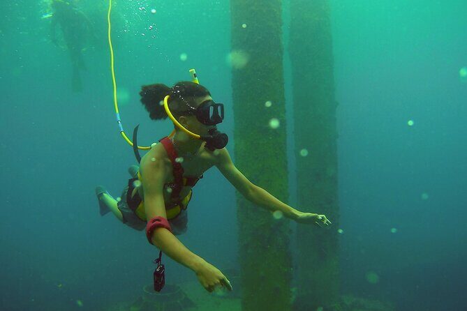 Adventure SNUBA in St. Maarten - Your SNUBA session in Little Bay: what you’ll see and how it feels