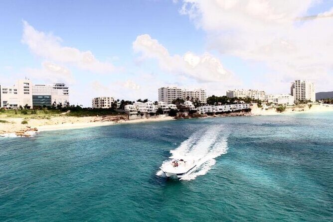 Best Boat Trip, Sightseeing and Beach Excursion - Cruising the South Side: Landmarks, Mega Yachts, and Quick Photo Wins