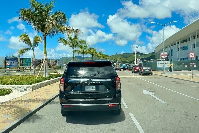 Luxury VIP Airport - Hotel pickups | St. Martin - St. Maarten - Ride Comfort: Water Included, Snacks Not