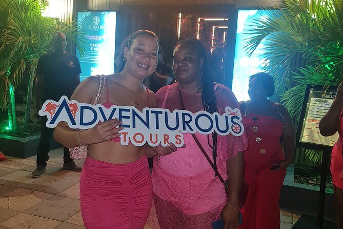 Party Bus Bar Hopping Nightlife in Sint Maarten - The party bus concept works because it saves you choices