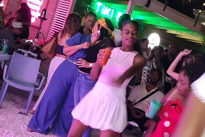 Party Bus Bar Hopping Nightlife in Sint Maarten - Alcohol included: fun factor, but pace is on you