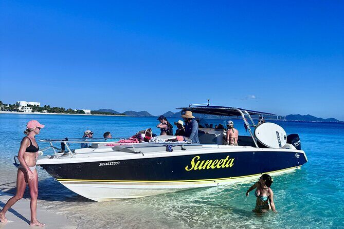 Private Boat Charter St Maarten / St Martin - Simpson Bay Lagoon cruise: mega yachts and an easy start
