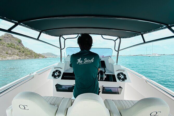 Private Full-Day Speed Boat Tour of St. Martin with Luxury Lunch - Grand Case and Creole Rock: a proper snorkeling target