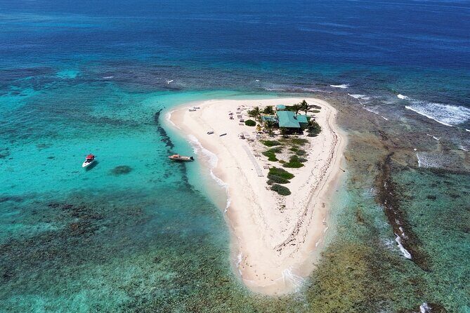 Private Speed Boat Charter to Anguilla - Captain Sam and the custom itinerary: how much you can steer the day