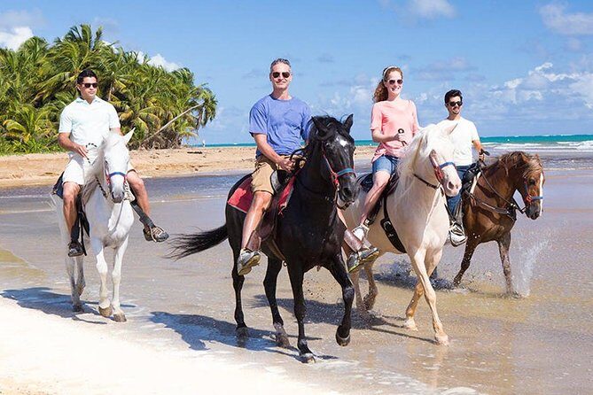 Private V.I.P sightseeing, Shopping and Beach Tour - Orient Bay: beach chair comfort and water-sport options