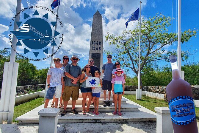 Private V.I.P sightseeing, Shopping and Beach Tour - The air-conditioned van, iced drinks, and guide talent