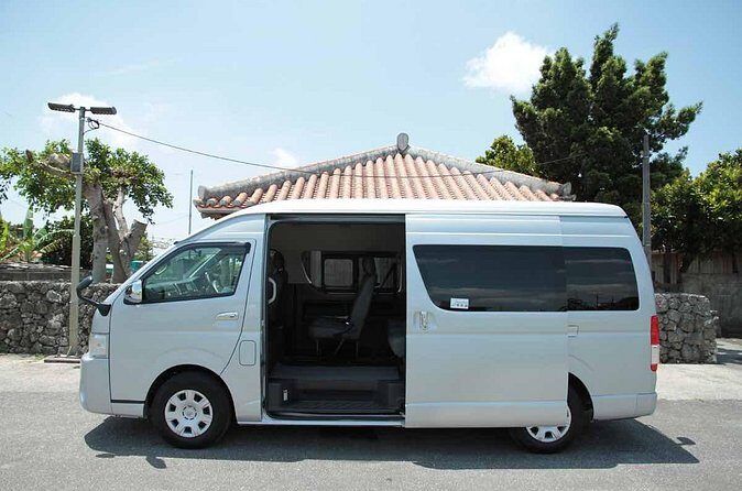 Round Trip Transfers in St Maarten/St Martin - How the shared SXM shuttle works (and why it usually feels easy)
