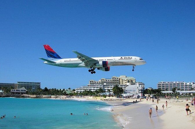 Shared Arrival Transfer: St Maarten Airport to Hotel - Door-to-door in Philipsburg: where you’ll actually end up