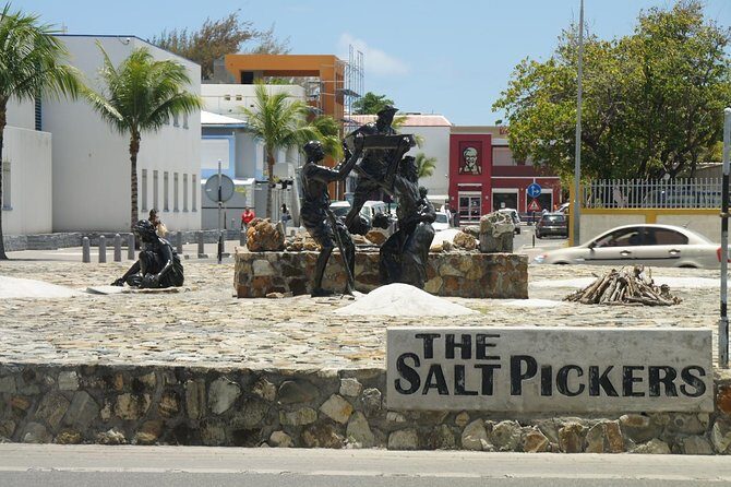 St. Maarten 6 Pack Island Tour - Stop 1: Cole Bay for panoramic views and easy photo time