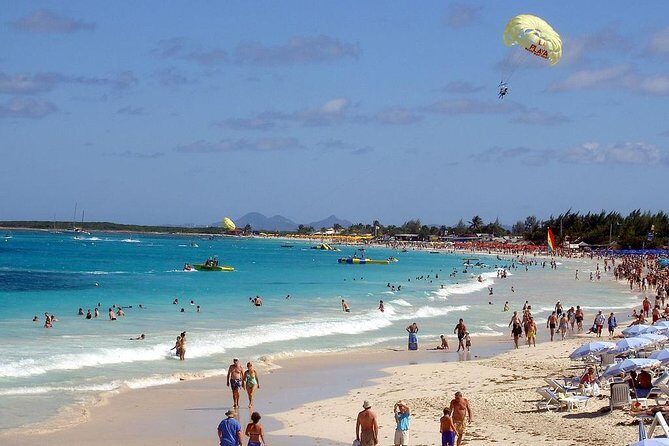 St Maarten Beach hopping tour (Oreint beach and Maho beach combo) - Orient Bay vs. Maho Beach: the big reason to do this combo
