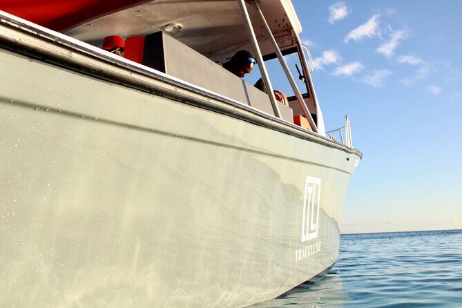 St Maarten Boat Tour with Lunch, Drinks, & Snorkeling Gear - Creole Rock: Iconic Snorkeling and a Tight 45 Minutes