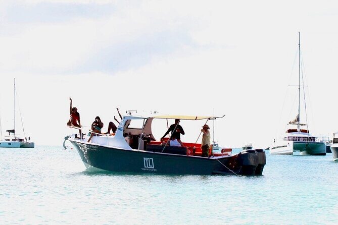 St Maarten Boat Tour with Lunch, Drinks, & Snorkeling Gear - Where You Meet and How Pickup Fits Your Day