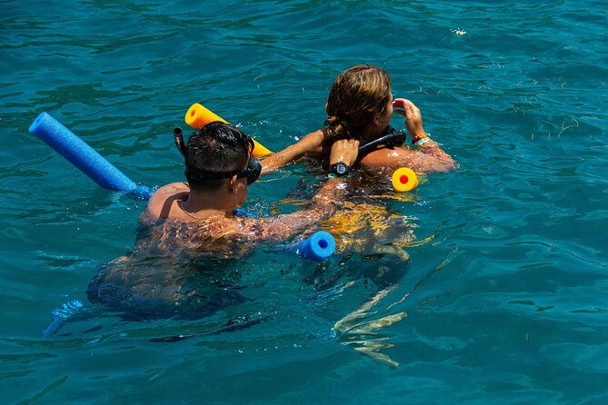 St Maarten Motorboat Cruise: Long Bay, Creole Rock and Tintamarre Island - Grand Case lunch break: picnic flexibility or lolo shack food