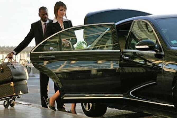St. Maarten Private RED CARPET Airport pick up and transfers - Key Points to Know Before You Land