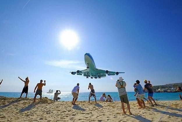St Maarten Shore Excursion: Maho Beach Round-Trip Transfer - Who should book this Maho Beach round-trip transfer