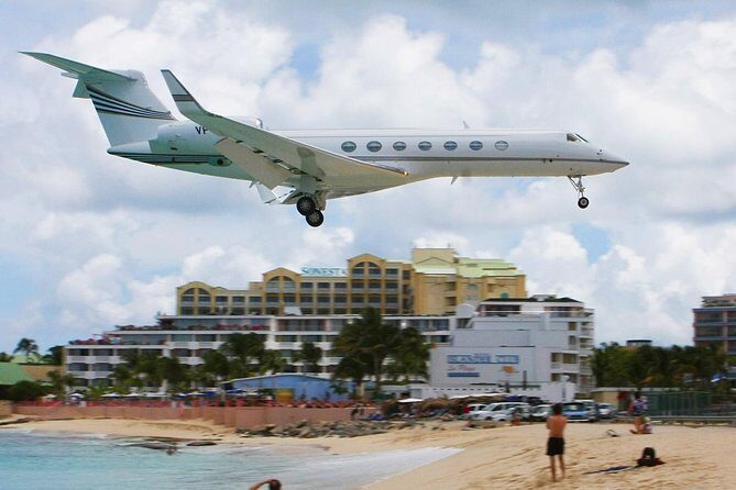 St Maarten Shore Excursion: Maho Beach Round-Trip Transfer - Your time at Maho Beach: plane spotting, swimming, and the Sunset Bar vibe