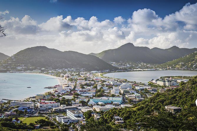 St-Martin and St Maarten: Sightseeing Tour of the French and Dutch Sides of the Island - Meeting Up and Getting Moving From Philipsburg