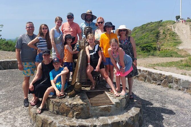 St Martin Best Sightseeing, Beach, Shopping & Planes Tour - Grand Case and the French street-life stop