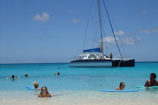 Ultimate Prickly Pear and Anguilla Experience - Food and drinks onboard: the part that wins people over